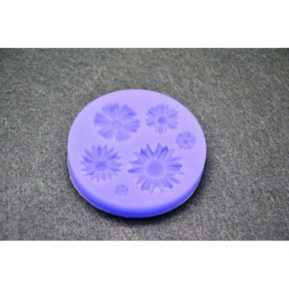pentart foremka silikonowa mix kwiatkow letnich 7cm